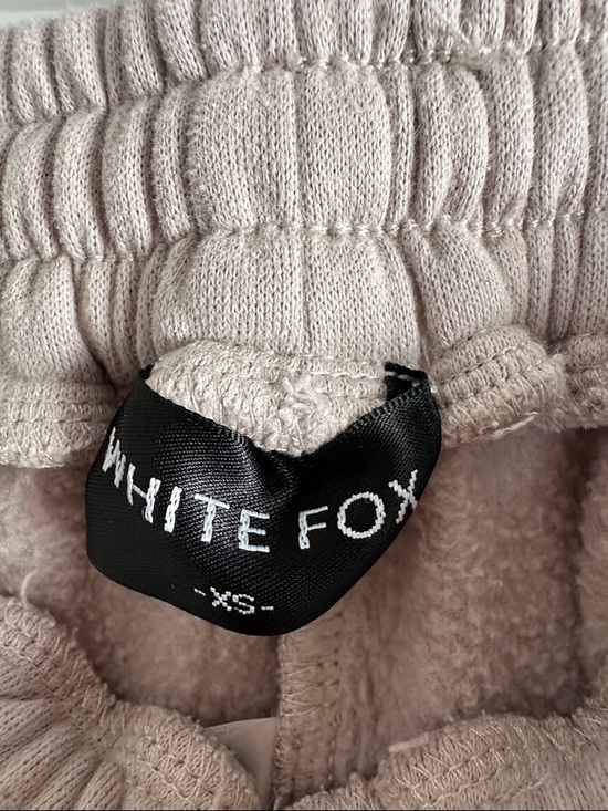 White Fox Offstage Sweatpants Moon Size XS - Picture 5 of 8